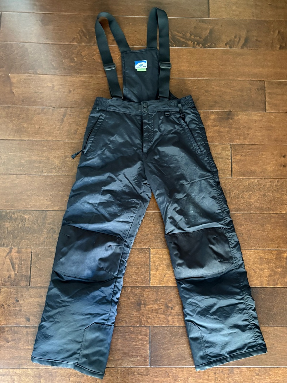 Slalom Kids Insulated Black Snow Bib Overalls with Adjustable Suspenders.Size XL